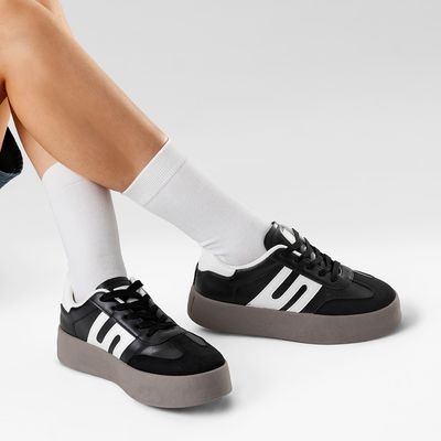 Imagen 2 del producto Zapatilla Casual Mujer Urbana Plataforma Confort LT203