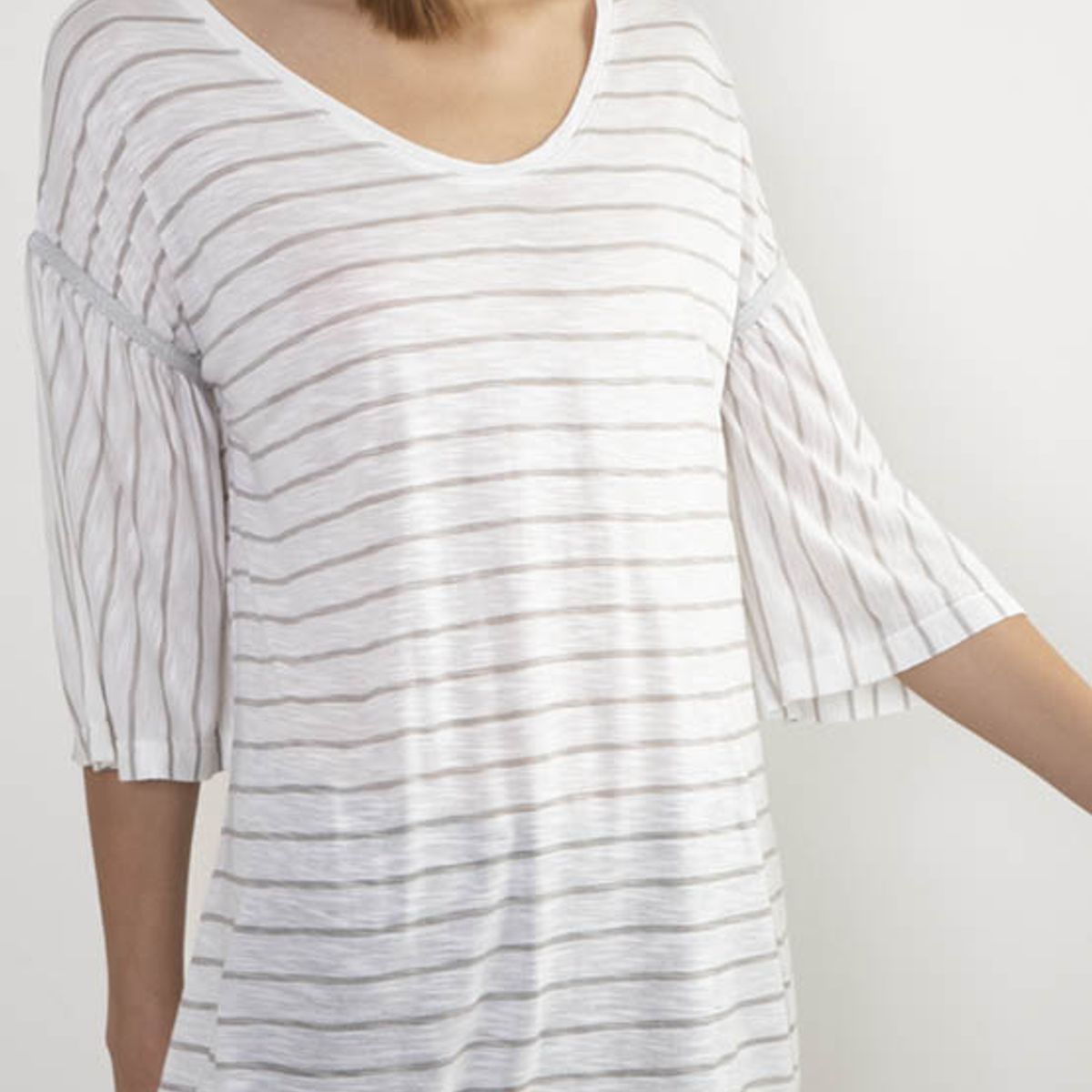 ARZANE - Polera AZ Felton Blanco