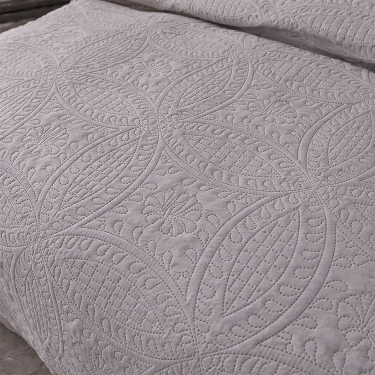 GENERICO - Quilt Cobertor 2 Plazas Verano Beige + 2 Fundas De Almohada