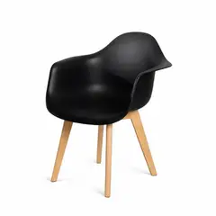 MOAD - Butaca Eames con patas de Madera