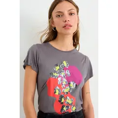 IO - Polera Estampada Mujer Gris
