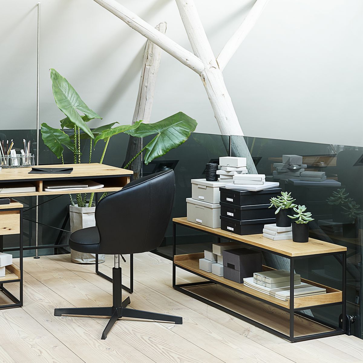 FORM DESIGN - Arrimo Alto Rivoli Natural Form