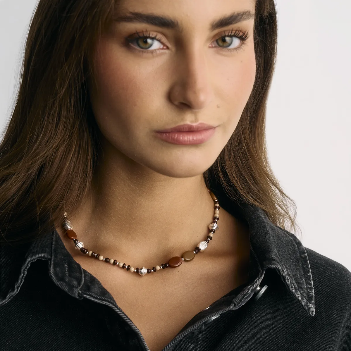 LOUNGE - Collar Mujer Mostacillas Piedras Resina