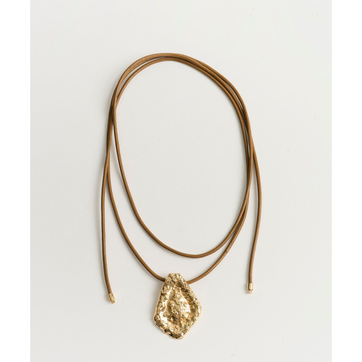 LOUNGE - Collar Mujer Cuero Triángulo Machacado