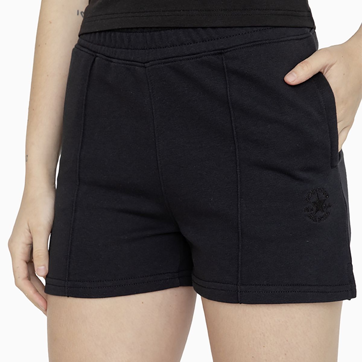 CONVERSE - Short Converse Small Shine Patch Mujer Negro