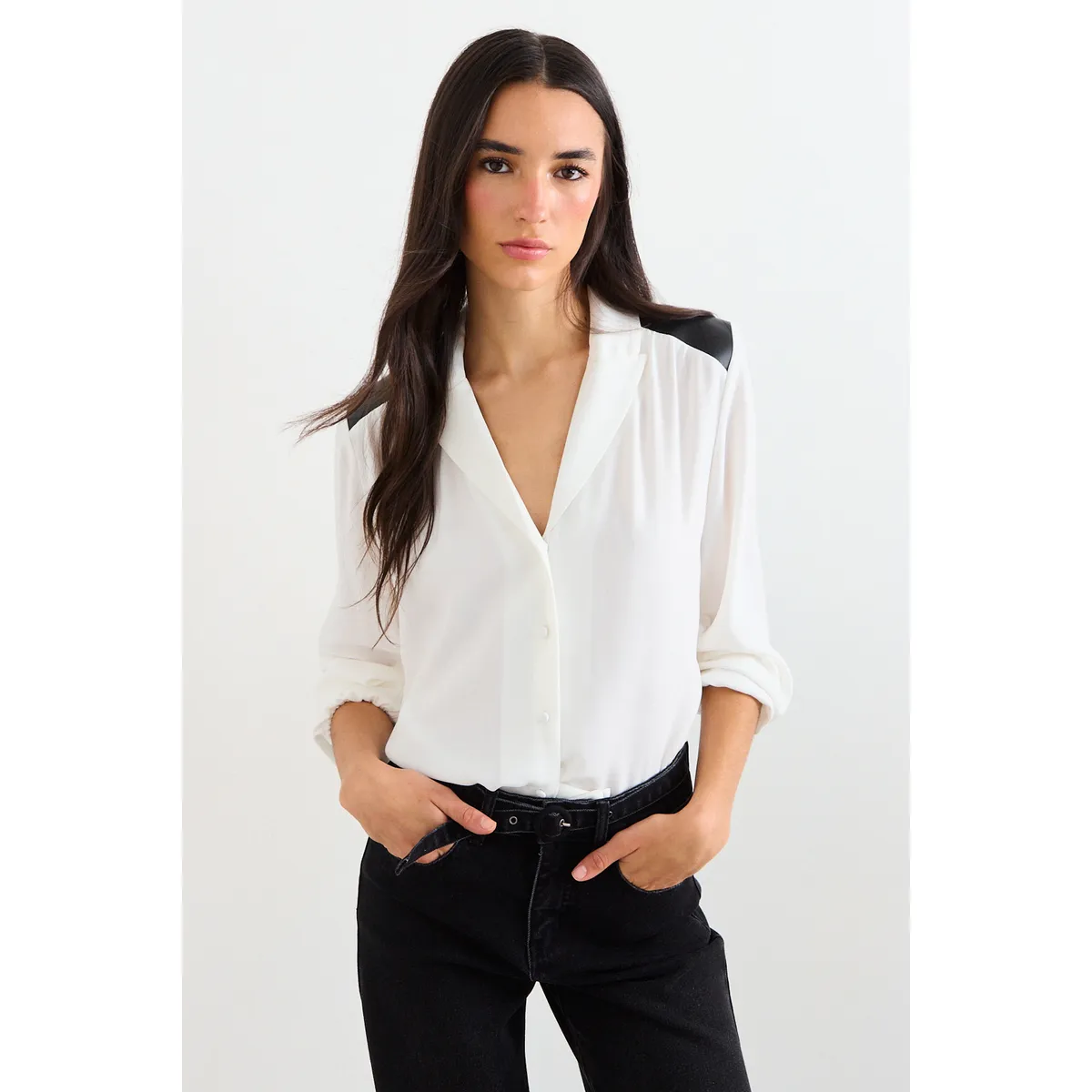 IO - Blusa Lisa Mujer Crudo Io