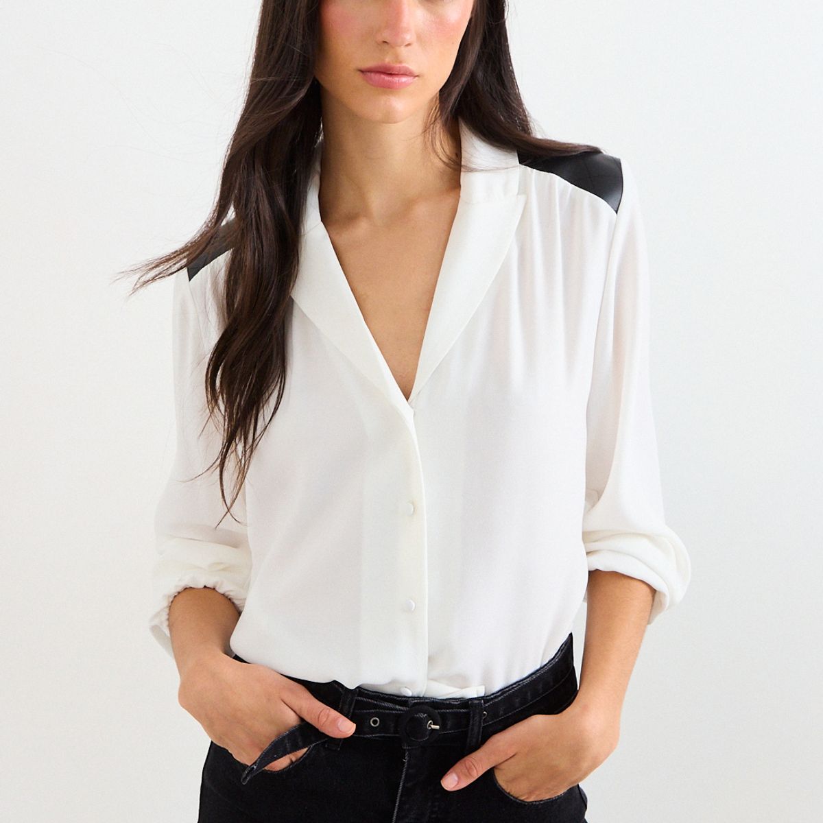 IO - Blusa Lisa Mujer Crudo Io