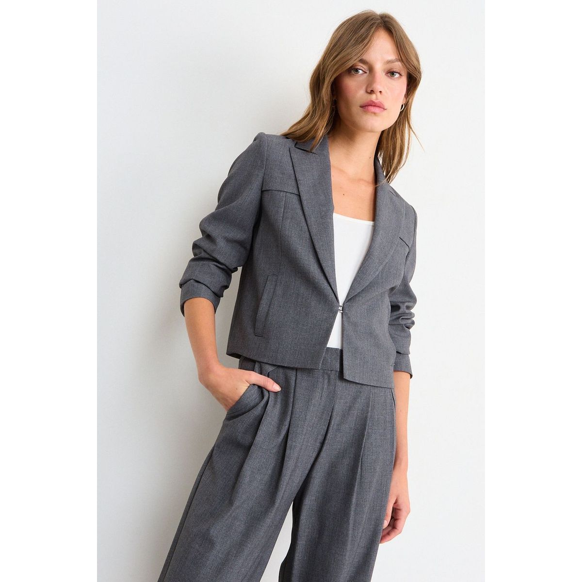 IO - Blazer Liso Mujer Gris Io