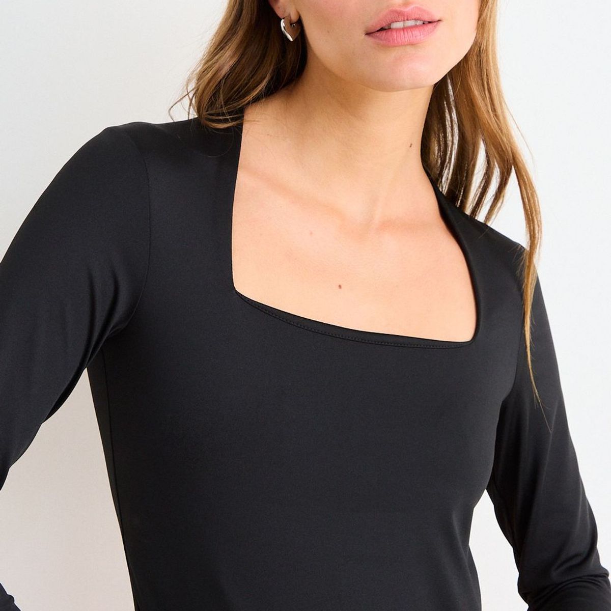 IO - Polera Lisa Mujer Negro Io