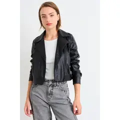 IO - Casaca Lisa Mujer Negro