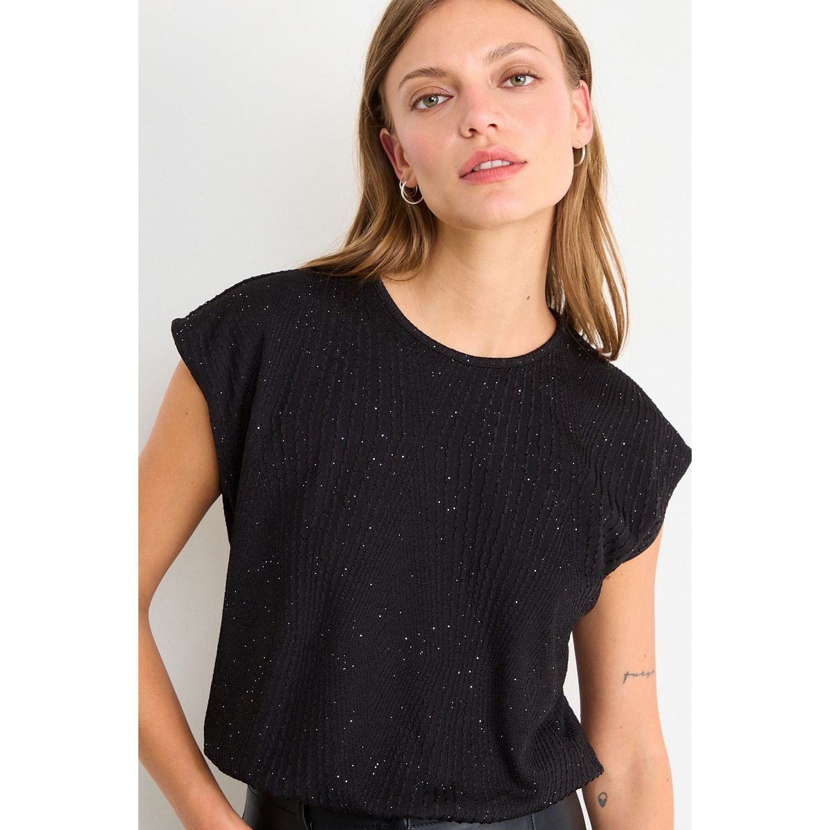 IO - Polera Lisa Mujer Negro Io