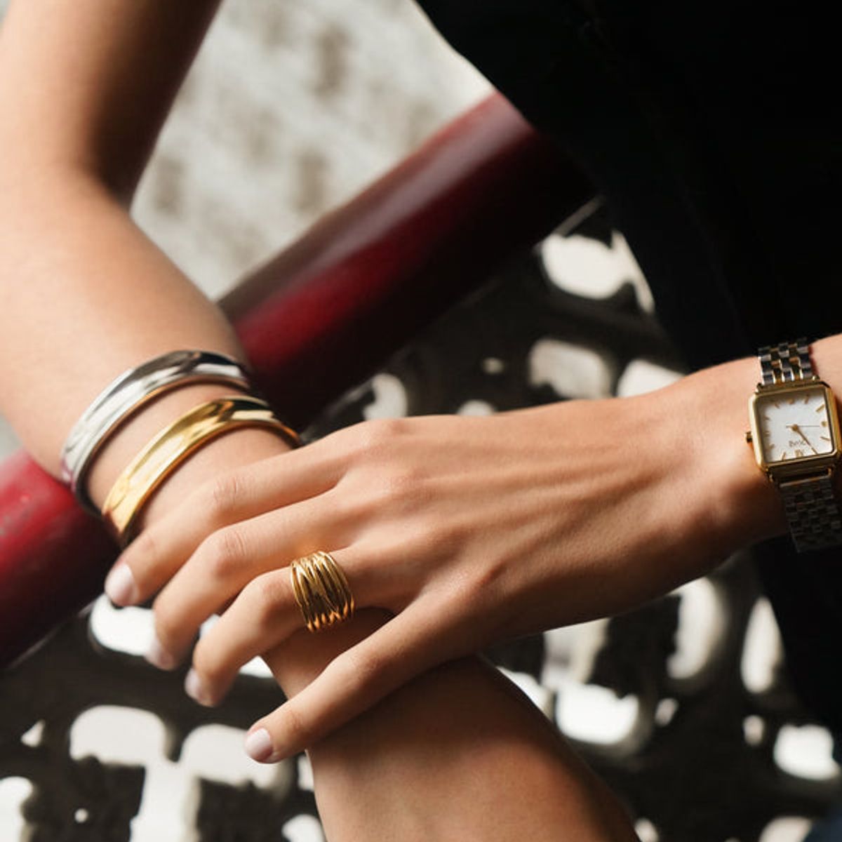 ONE DESIGNED IN LISBON - Esclava Contour Silver