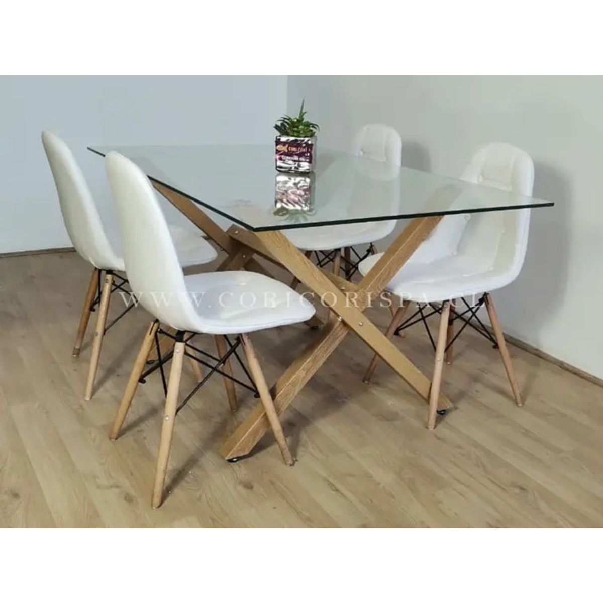 CORI CORI - Comedor Medlock 140x90cm + 4 Sillas Capitonné Eames
