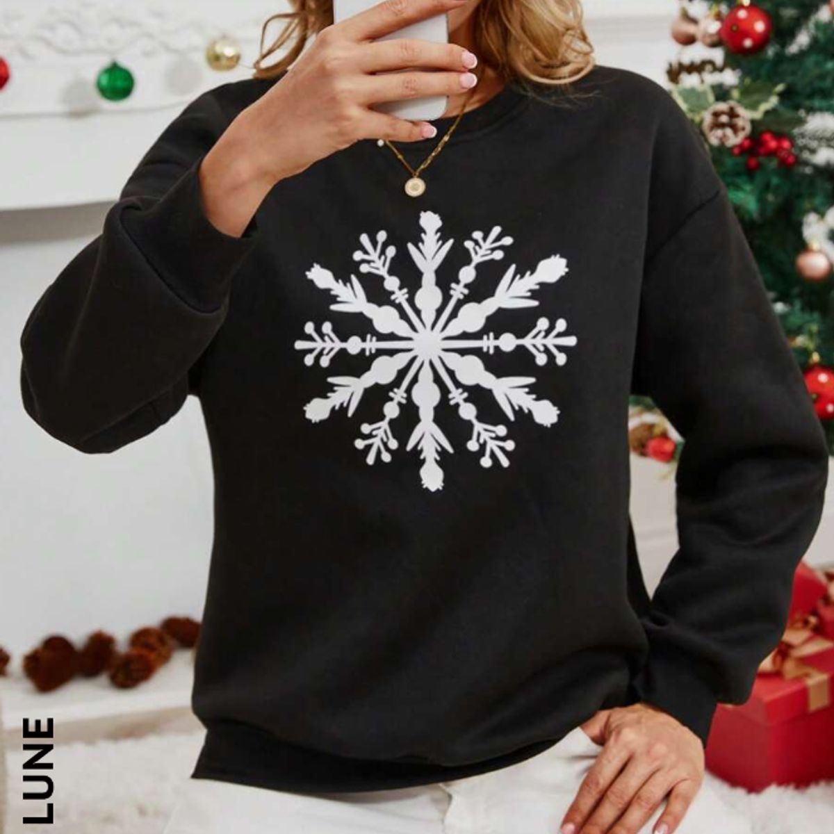 KIRAMA CLOTHING STORE - Polerón Negro con Estampado