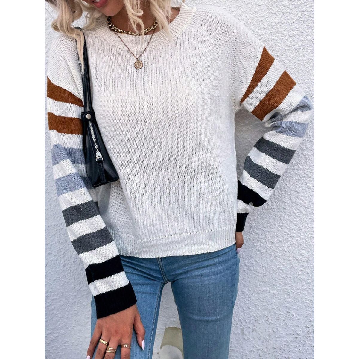 KIRAMA CLOTHING STORE - Jersey Albaricoque con Rayas Multicolor y Hombros Caídos