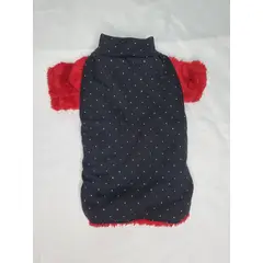 EL MUNDO DE EMMA - Polerón mascota cordero rojo diseño negro tachas talla M