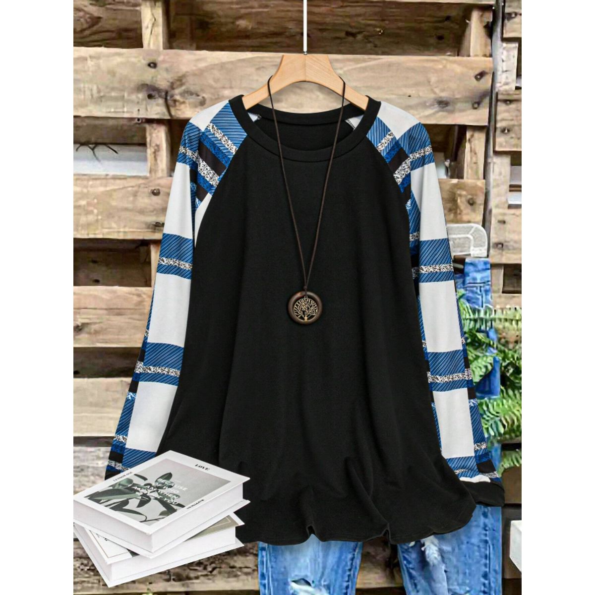 KIRAMA CLOTHING STORE - Camiseta De Manga Larga Con Cuello Redondo Y Estampado Combinado Azul