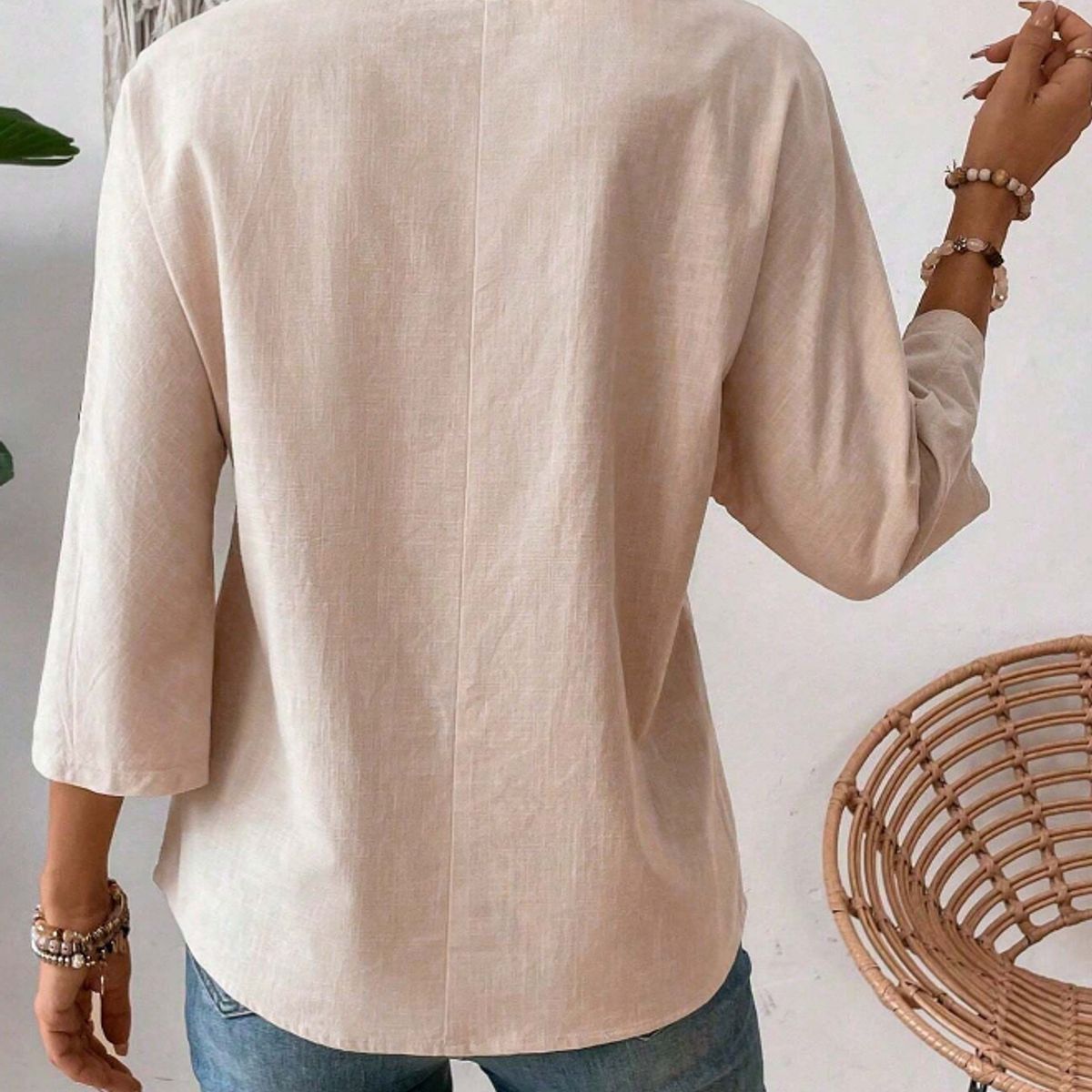 KIRAMA CLOTHING STORE - Blusa Casual De Manga Media Con Cuello Redondo En Color Albaricoque