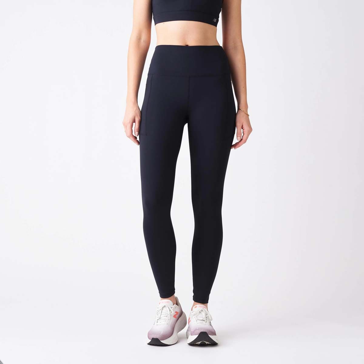 NEW BALANCE - Calza Running Mujer New Balance Harmony High Rise 25'' Negra