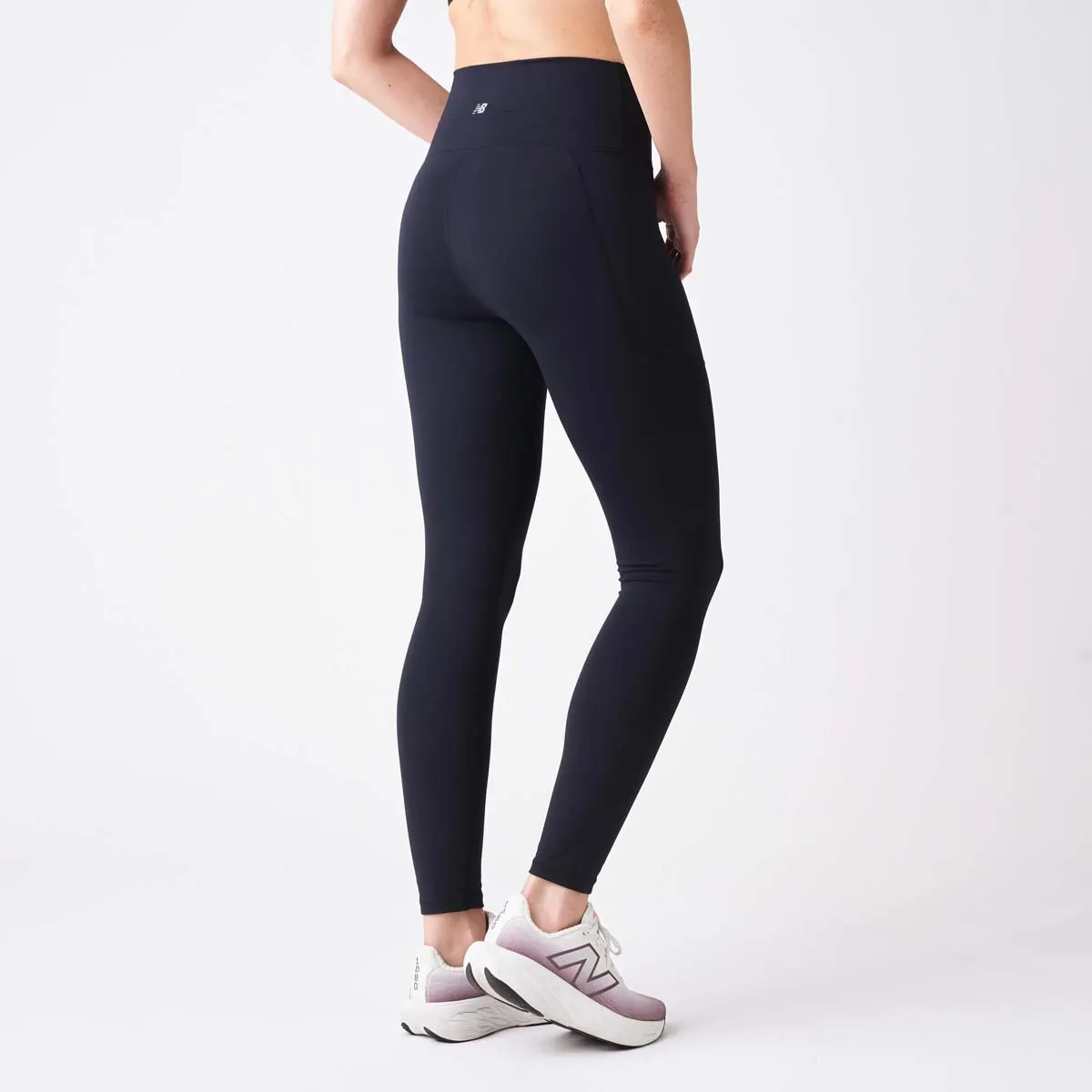 NEW BALANCE - Calza Running Mujer New Balance Harmony High Rise 25'' Negra