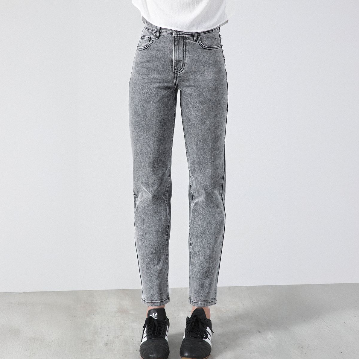 RAINDOOR - Pantalón Slim Mom Andorra Gris R Mujer Raindoor