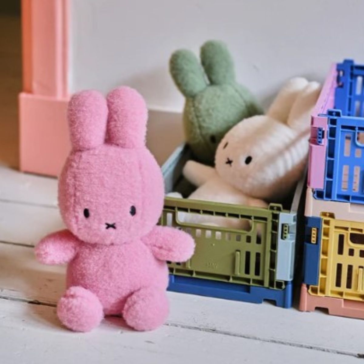 BON TON TOYS - Peluche Miffy  Eco Cotton - 23 cm- 9" color Rosado