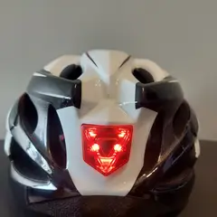 GENERICO - Casco Certificado 3eDrive 013V con Luz LED para Scooters y Bicicletas