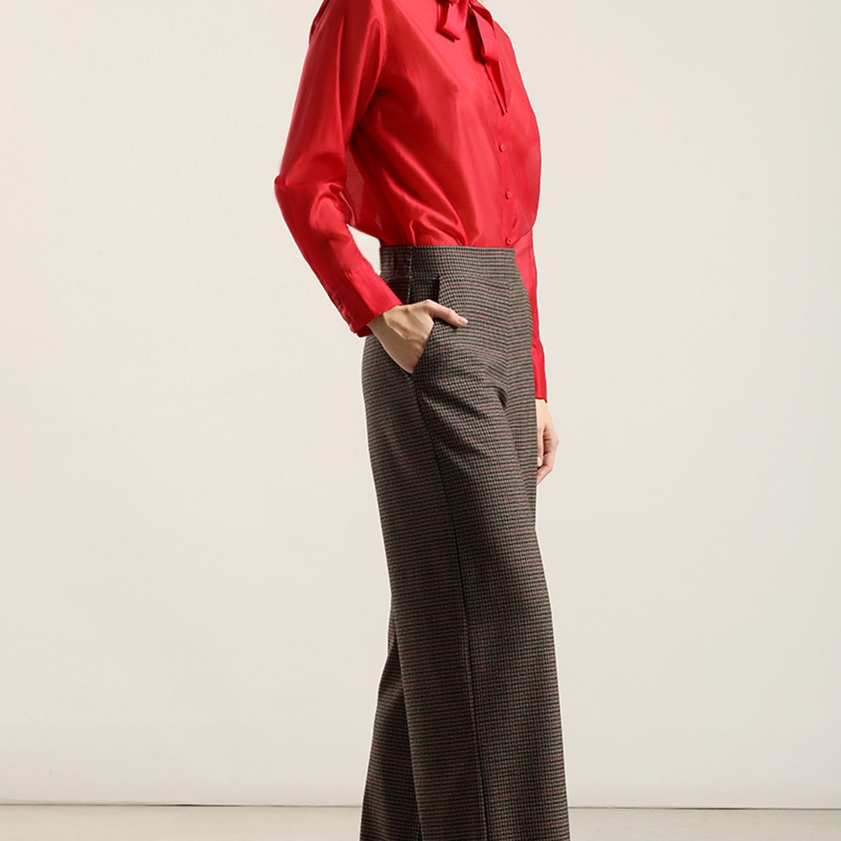 LIOLA - Pantalón ancho, tiro alto, café Liola