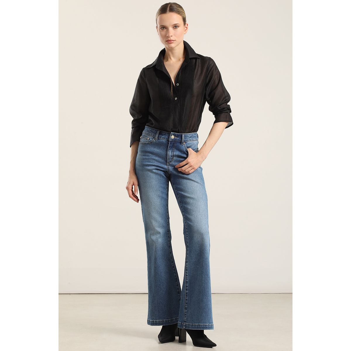 LIOLA - Jeans flare, tiro medio, azul Liola