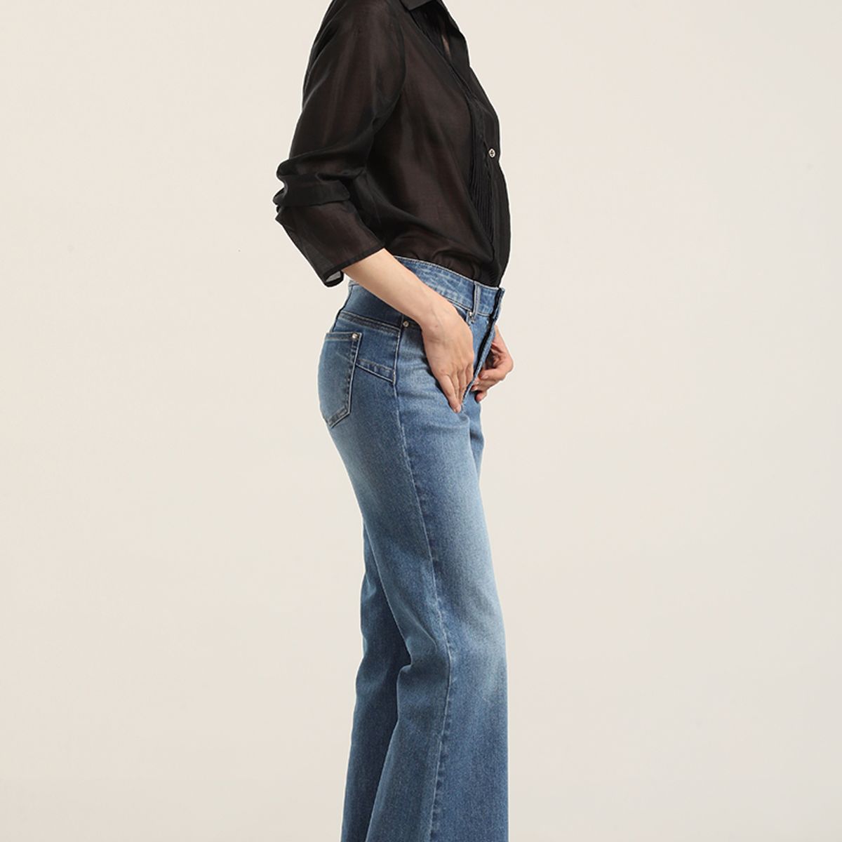 LIOLA - Jeans flare, tiro medio, azul Liola