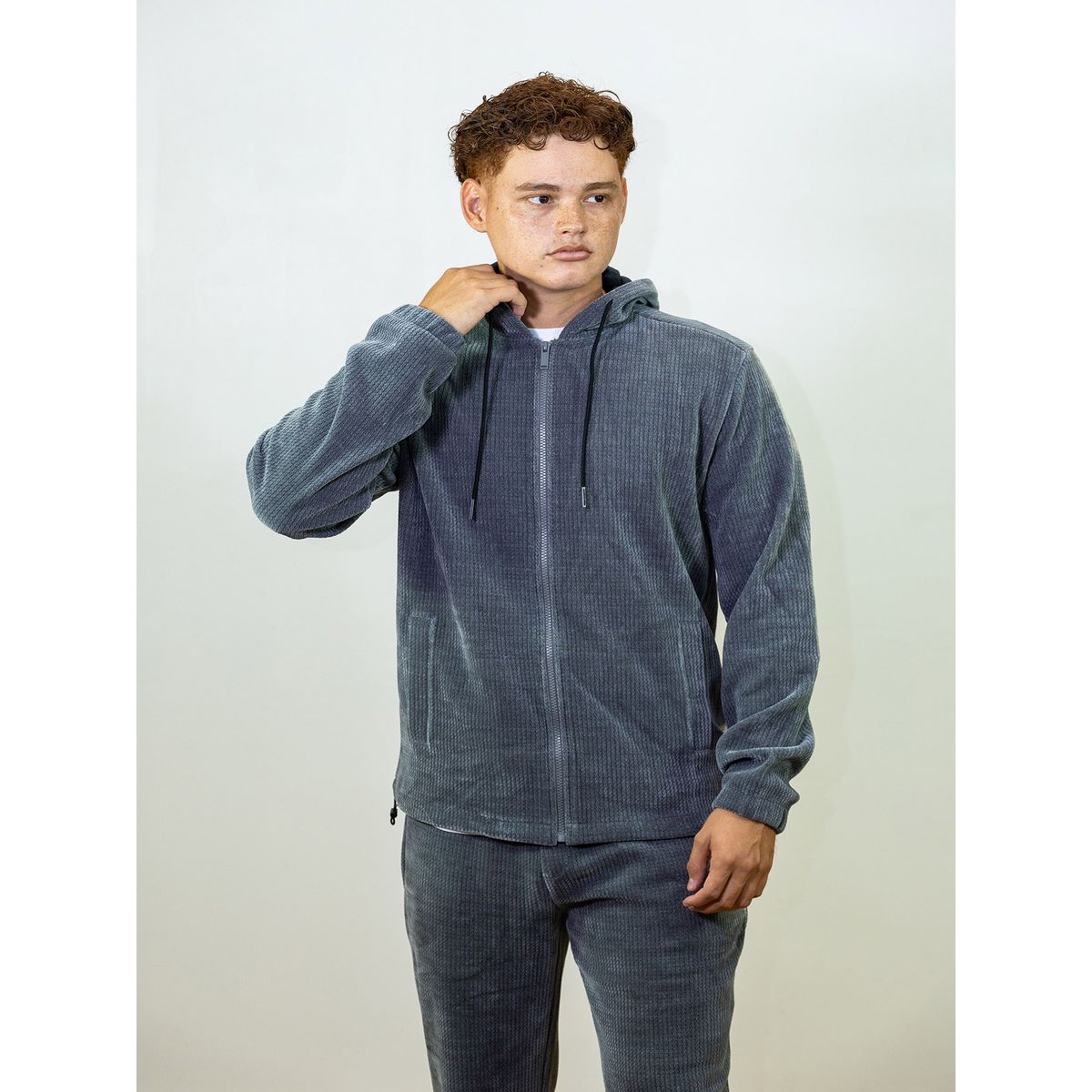 KARL LAGERFELD - Polerón con gorro de punto texturizado efecto pana