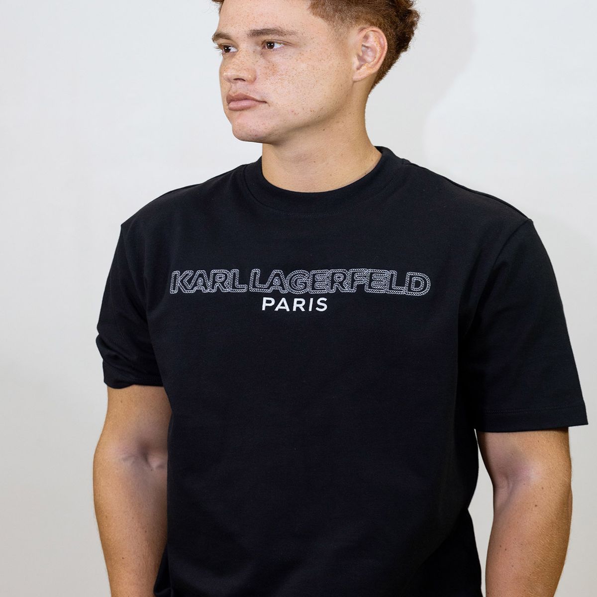 KARL LAGERFELD - Polera con logo estampado doble 30s