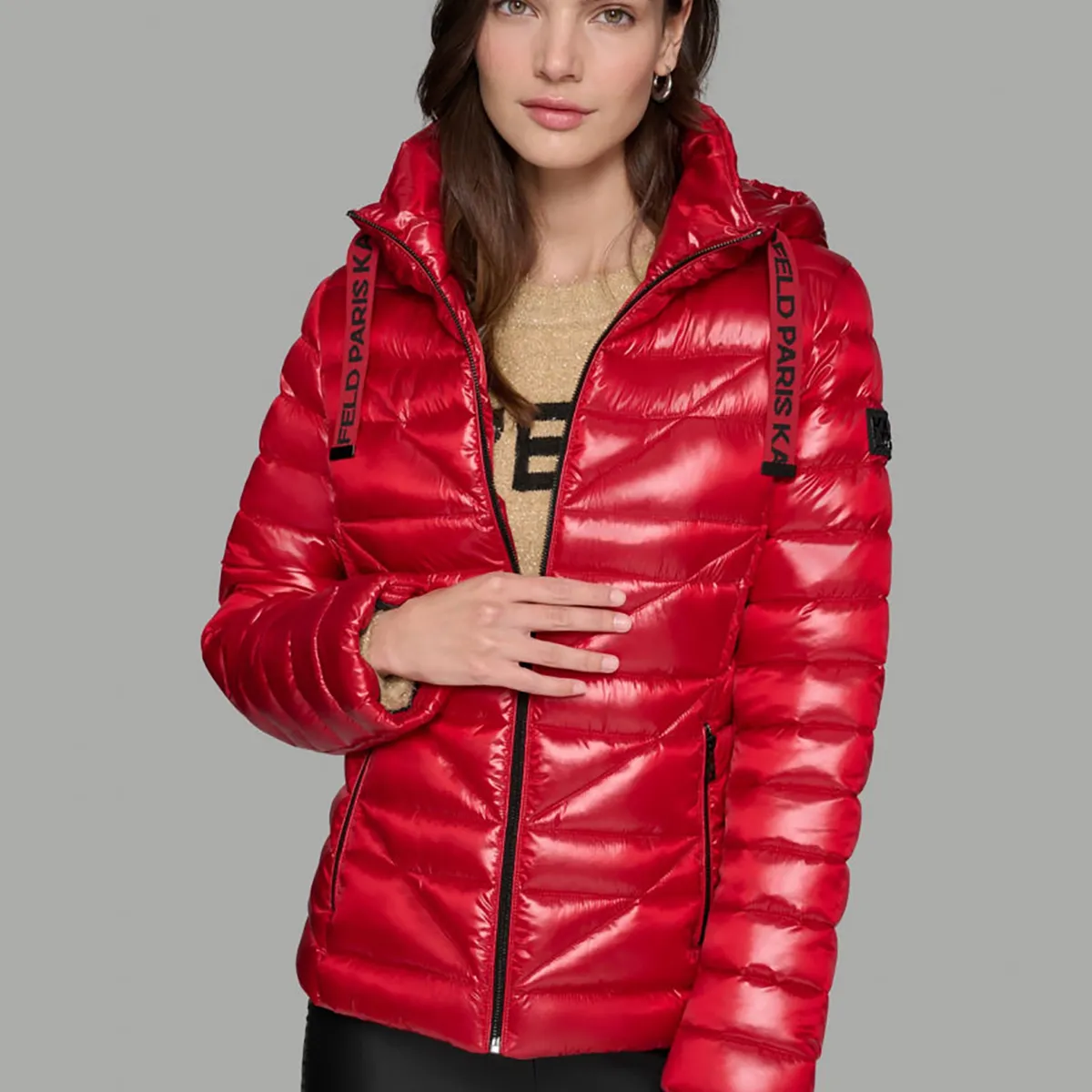 KARL LAGERFELD - Chaqueta ligera acolchada con gorro ajustable