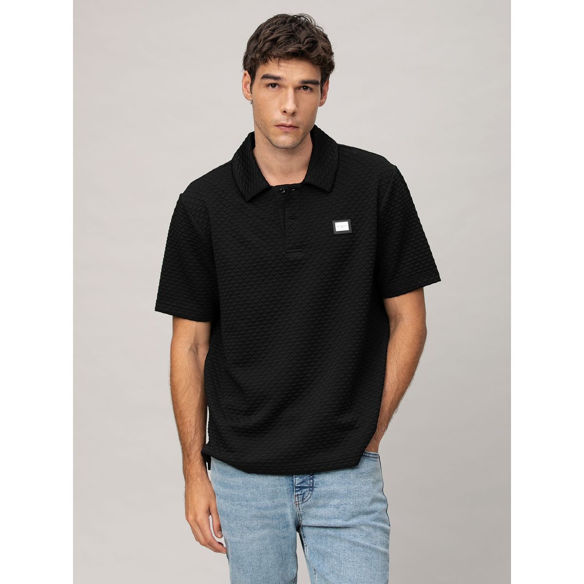 KARL LAGERFELD - Polo de jacquard con diseño triangular