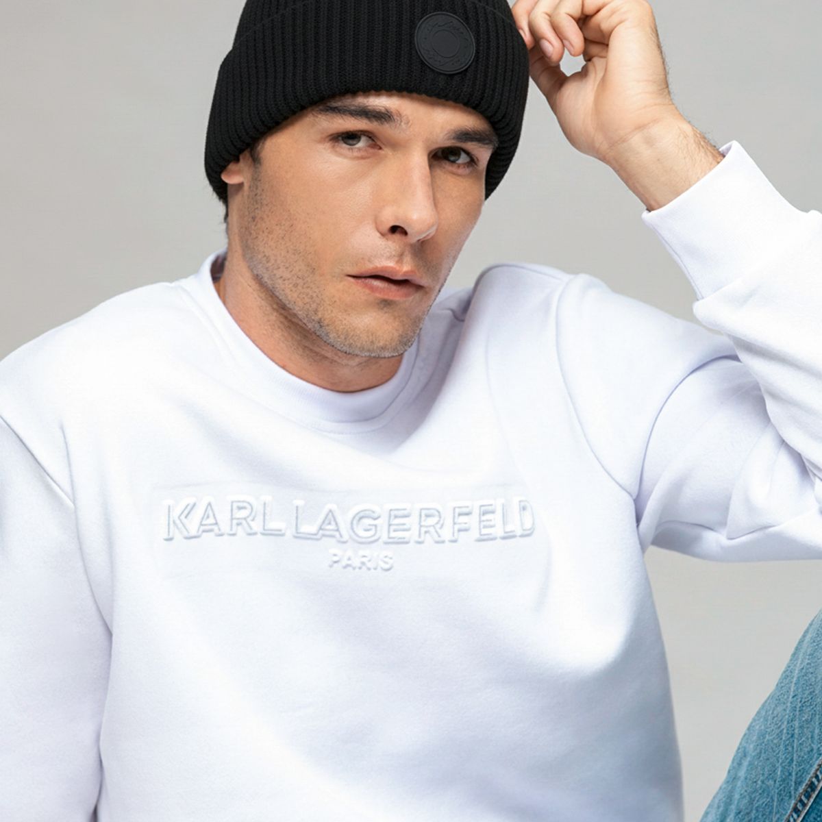KARL LAGERFELD - Gorro Beanie K / Luna