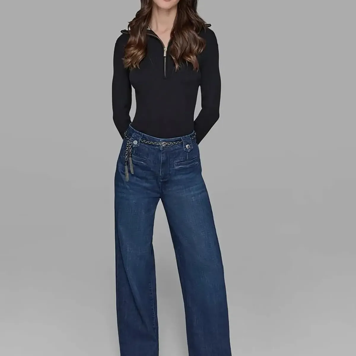 KARL LAGERFELD - Jeans rectos acampanados con cinturón de cadena