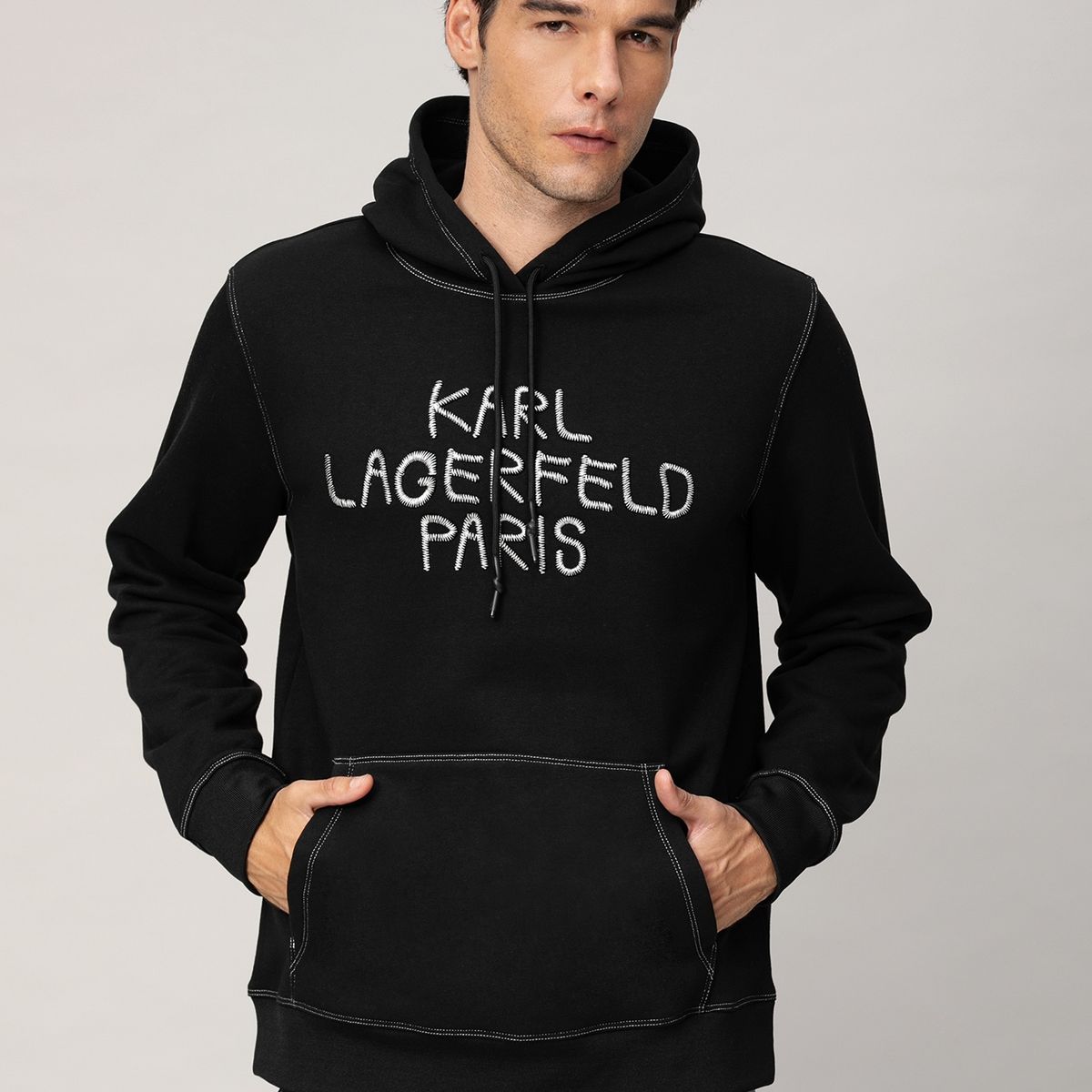 KARL LAGERFELD - Polerón con gorro y logo con falso bordado en el pecho