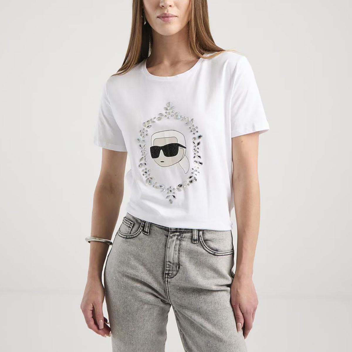 KARL LAGERFELD - Polera con gráfico de Karl en retrato con pedrería