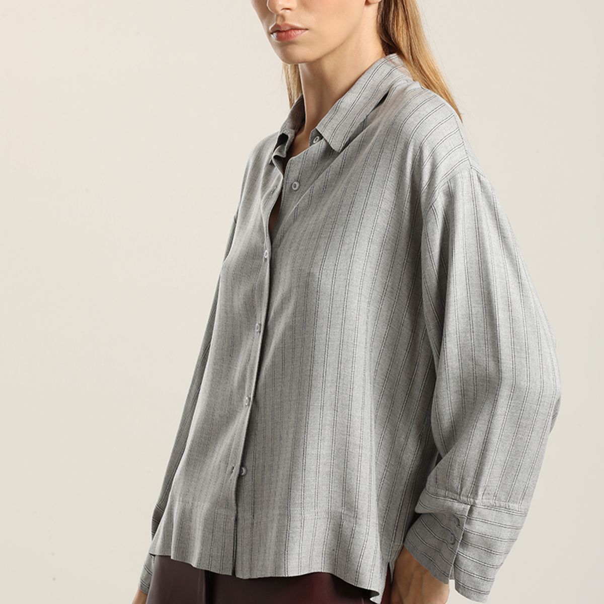 LIOLA - Blusa, fantasía rayas, gris Liola