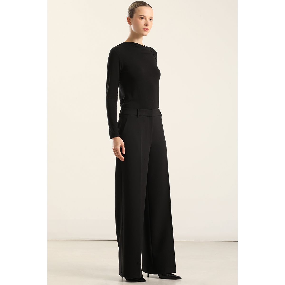 LIOLA - Pantalón ancho, tiro alto, negro Liola