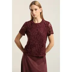 LIOLA - Polera manga corta, encaje, burdeo