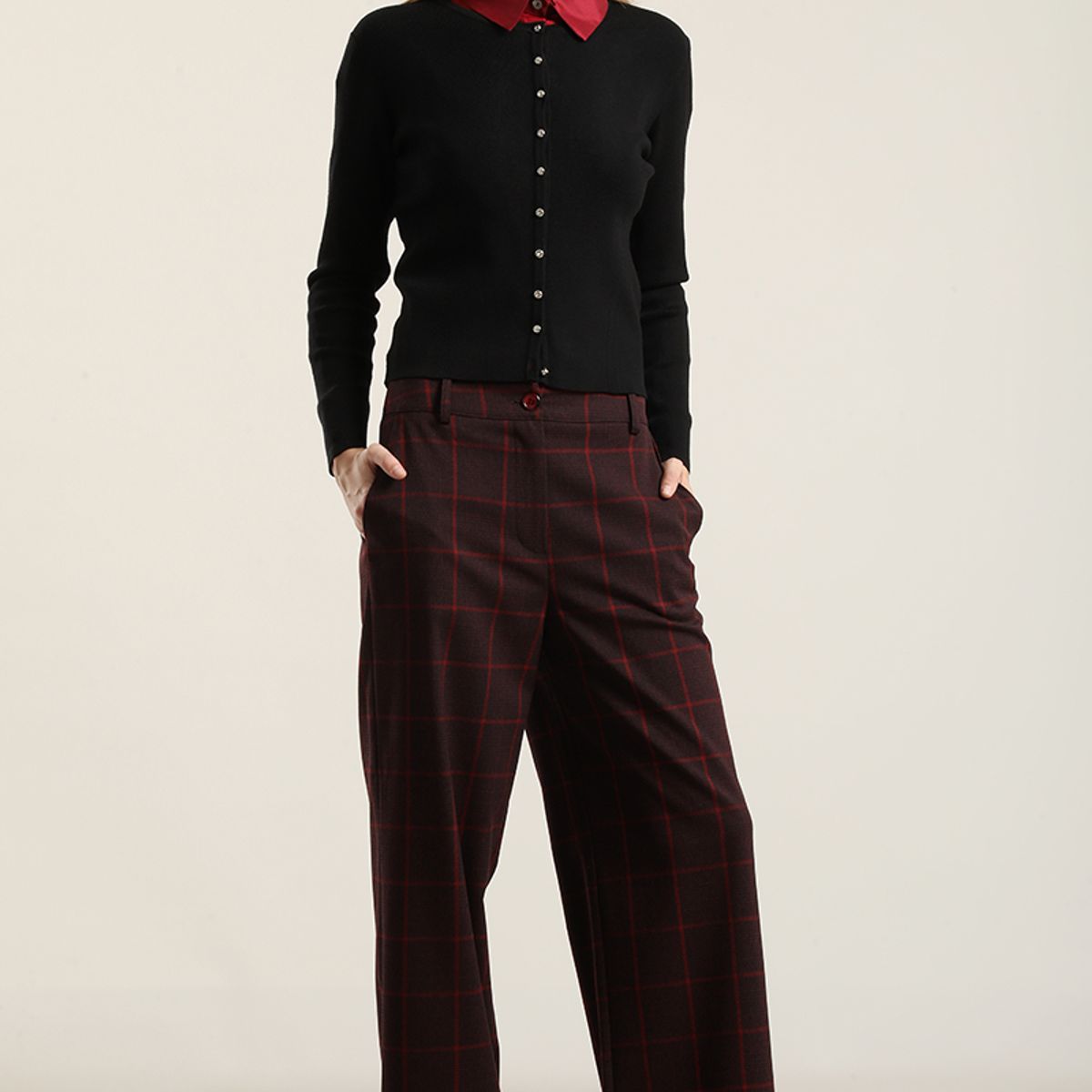 LIOLA - Pantalón recto, tiro alto, burdeo Liola