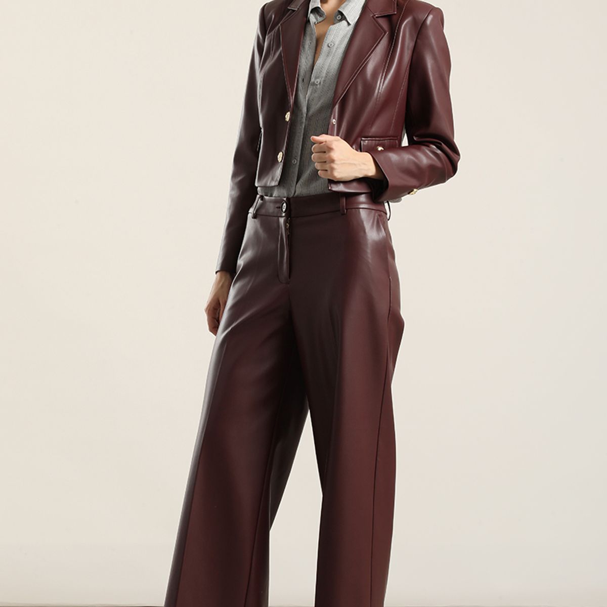 LIOLA - Pantalón ancho, tiro alto, efecto cuero, burdeo Liola