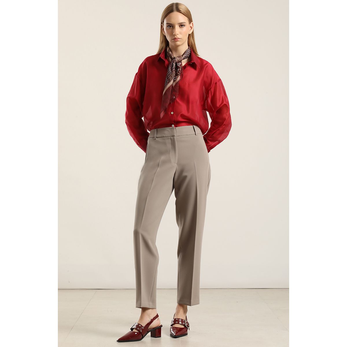LIOLA - Pantalón sastre, tiro alto, topo Liola