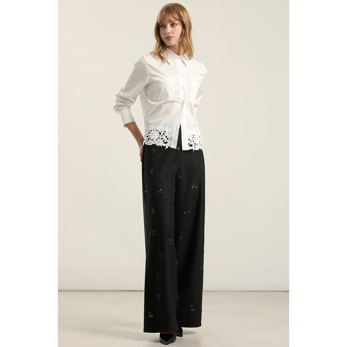LIOLA - Pantalón recto, negro Liola