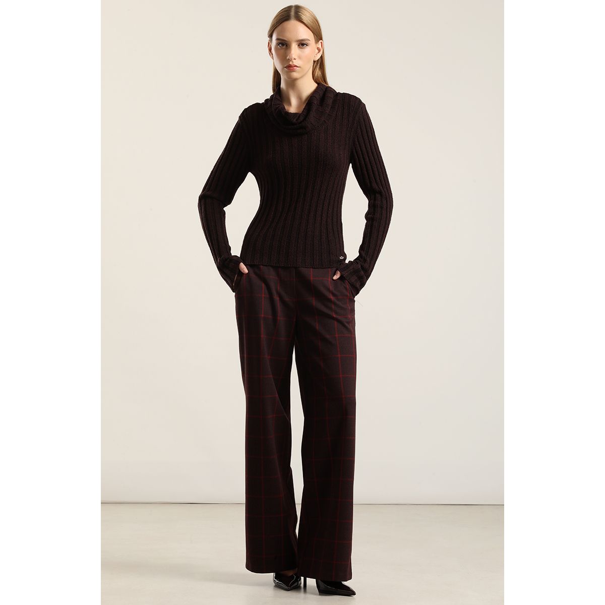 LIOLA - Jersey punto escote drapeado, burdeo Liola