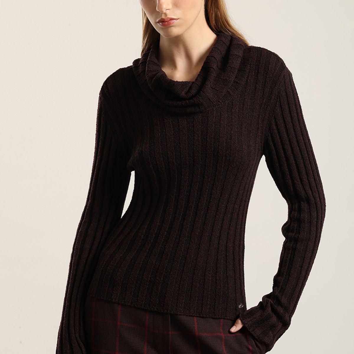 LIOLA - Jersey punto escote drapeado, burdeo Liola