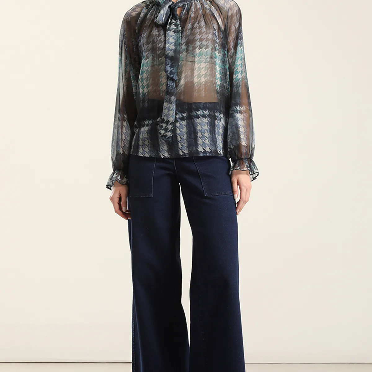 LIOLA - Blusa estampada, lazo, azul Liola