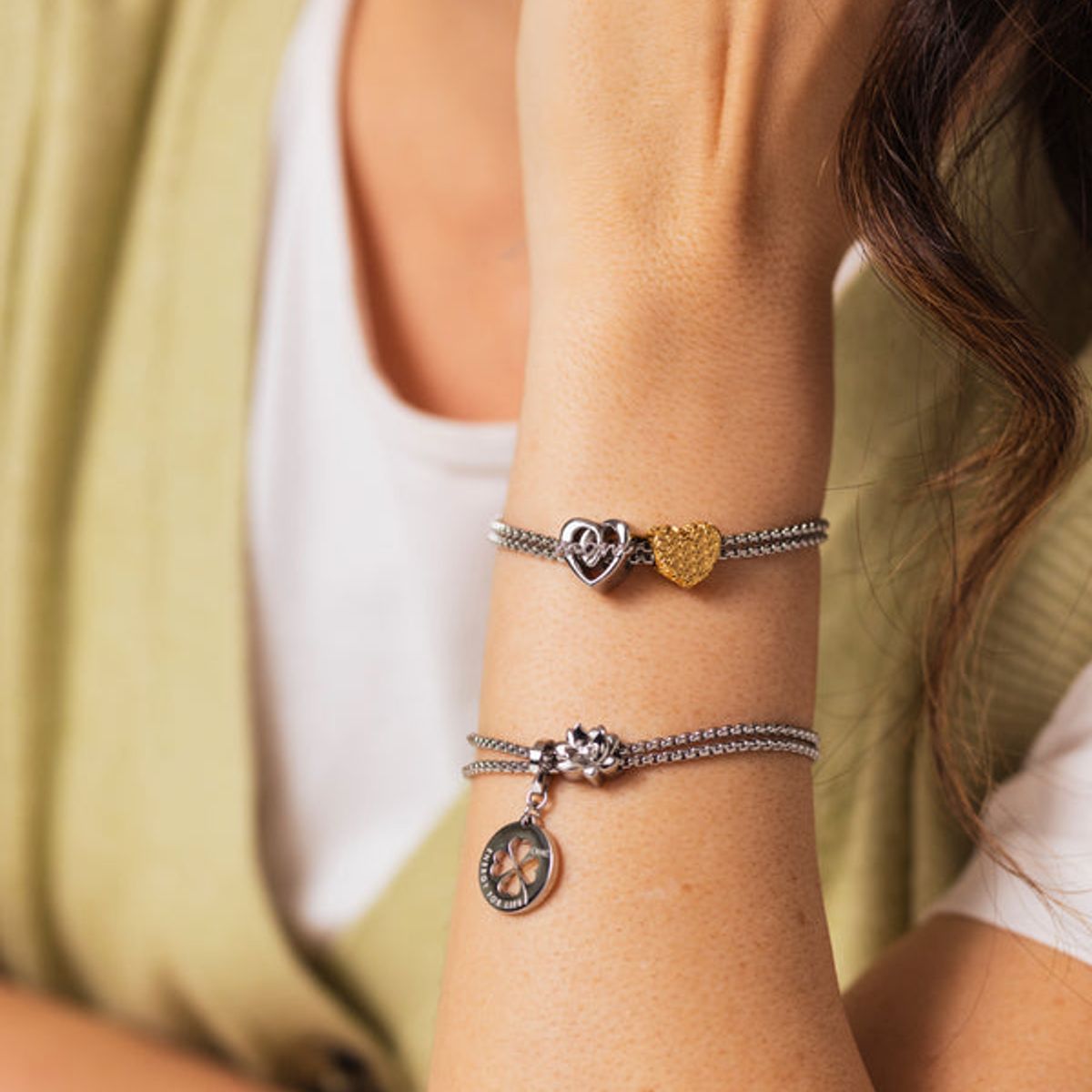 ONE DESIGNED IN LISBON - Charm Story Energy for Life Mom