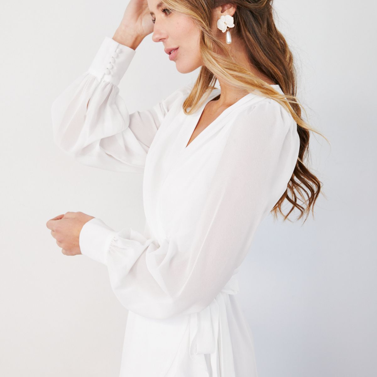 MI PLACARD - Vestido de Novia Corto Jacinta Manga Larga Ivory